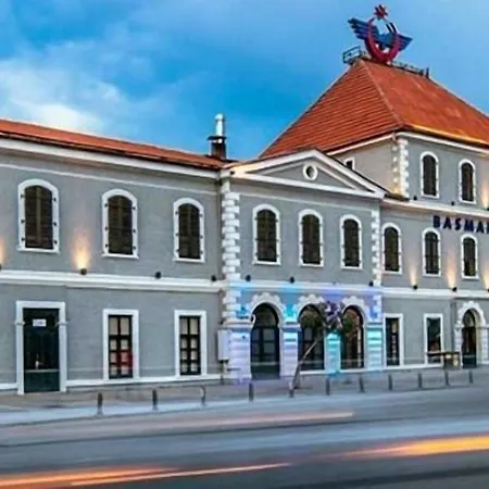 Emens Hotel 3*